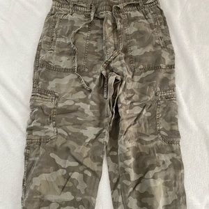 AE camo pants